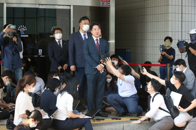 법원 '이준석 가처분, 이번 주 내 결정 어렵다'