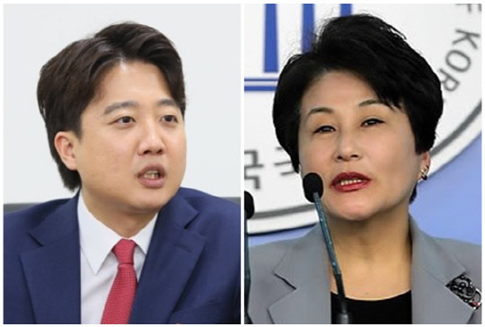 이준석(왼쪽) 전 국민의힘 대표와 전여옥 전 국회의원. /연합뉴스