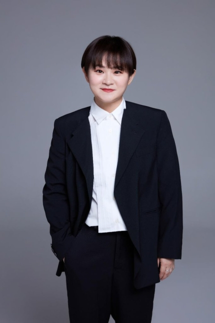 개그맨, 가수, 라디오DJ 등을 넘나드는 방송인 김신영이 고(故) 송해에 이어 KBS '전국노래자랑'의 MC를 맡는다. /사진제공=미디어랩 시소