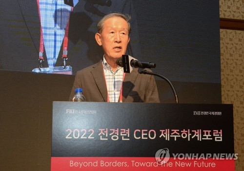 '한국 車업체 차별 말아달라'  허창수 회장, 바이든에 서한