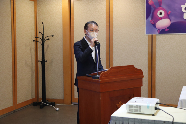 신재명 밸로프 대표가 2일 서울 여의도 한 중식당에서 개최한 기자 간담회에서 사업 내용을 소개하고 있다. 사진 제공=밸로프