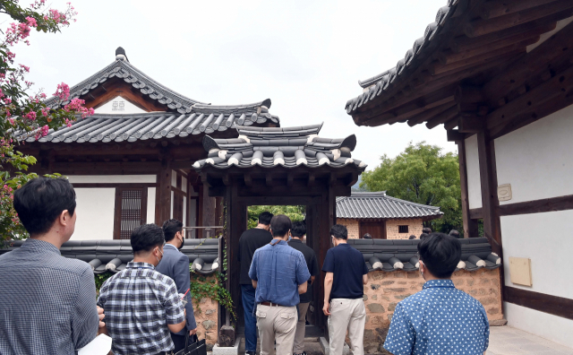 '이병철·구인회' 다닌 지수초에 '부자소나무'…사업보국·인재제일·도전정신 등 함양