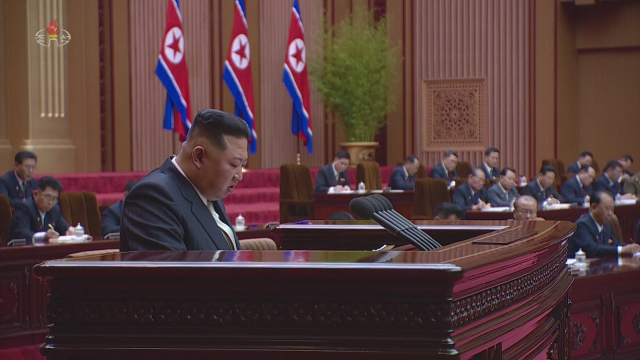 북한 최고인민회의 제14기 제7차회의 2일회의가 지난 8일 평양 만수대의사당에서 진행됐다고 조선중앙TV가 9일 보도했다. 사진=조선중앙TV 화면 캡쳐