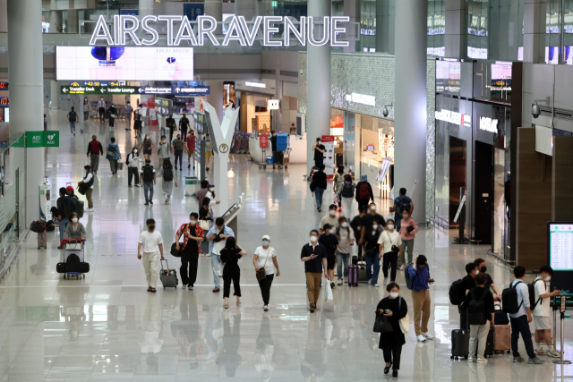 인천공항 면세점 전경. /사진제공=연합뉴스