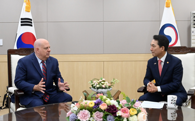 '한국의 사위' 래리 호건 미 메릴랜드 주지사, 제1호 대한민국 명예보훈장관 위촉