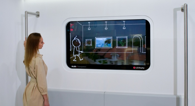 LG디스플레이의 기차 창문용 투명 OLED 솔루션.