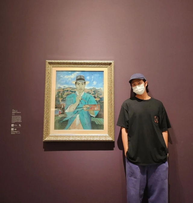 그룹 방탄소년단(BTS)의 RM이 자신의 SNS에 게시한 미국 LA주립미술관(LACMA)에서 열리고 있는 한국 근대미술 특별전 '사이의 공간' 전시 전경. 사진 출처=RM인스타그램