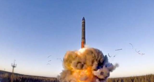 러시아의 대륙간탄도미사일(ICBM) 시험 발사. 연합뉴스 캡처