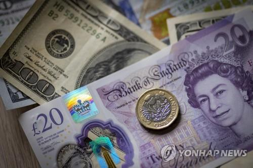 영국 파운드화와 미국 달러화 지폐. 연합뉴스