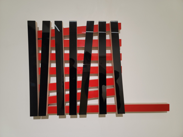 자하문로 299번지 소재 갤러리들의 연합전 '레 파리지앙'에 출품된 진효석의 ‘컴포지션0521’