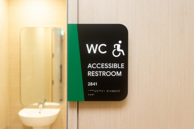 구글코리아 신규 오피스에 설치된 장애인 화장실. 사진 제공=구글코리아