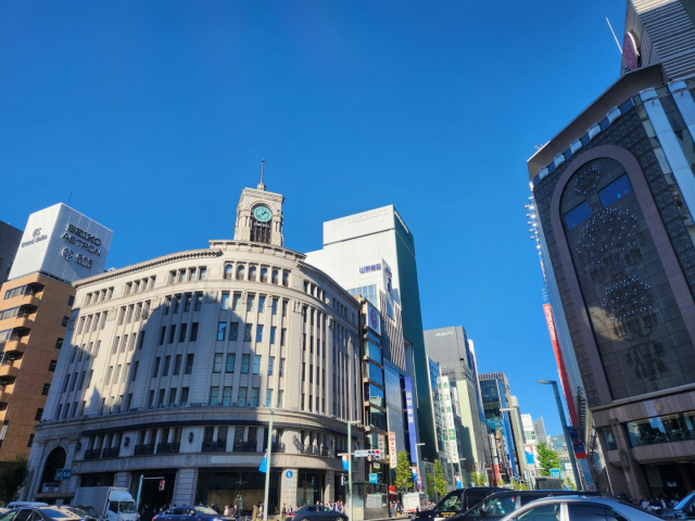 일본 도쿄의 고급 쇼핑 상점가들이 들어선 긴자 거리의 전경. 사진=송주희 기자
