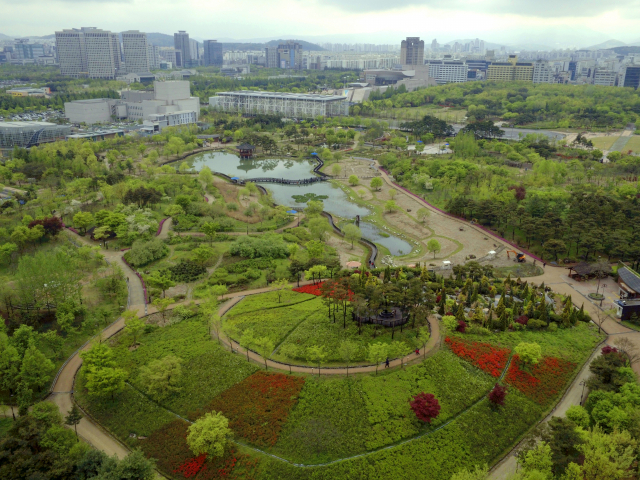 대전 시민에게 힐링 명소로 자리 잡은 한밭수목원. 사진 제공=대전시