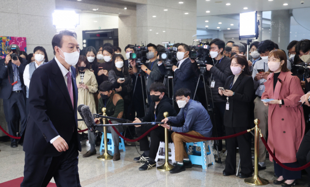 '취재 거부도 자유'…홍준표 '대통령 전용기 MBC 배제' 옹호