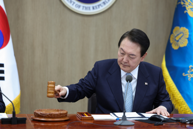 [속보] 尹 “불법·범죄 기반 쟁의행위, 끝까지 법적 책임 묻겠다”