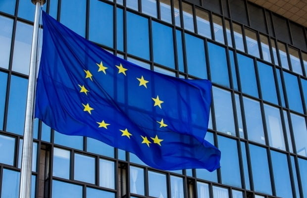 EU, 59조 반도체 생산지원법 합의… 반도체 자립 속도
