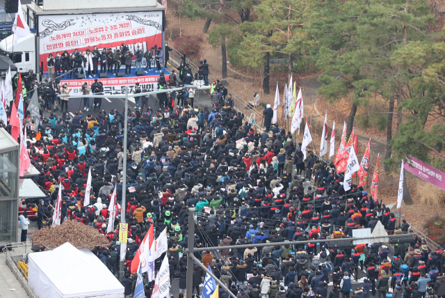 민주노총, 파업 불씨 살리려 안간힘…'尹정권 심판해야'