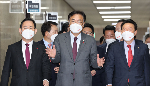 정진석 '野, 예산안·민생 볼모로 '이재명 물타기' 맹비난