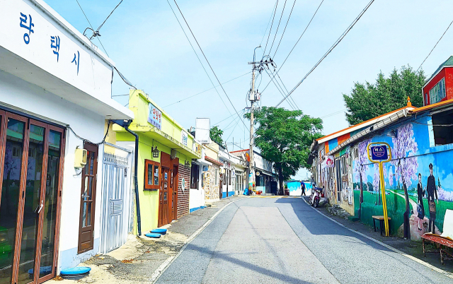 전남 보성 득량역 추억의거리 일대. 사진 제공=전라남도