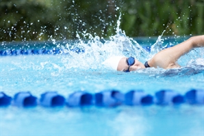 몸 묶고 물 먹이고…장애인 수영선수들 학대한 감독·코치