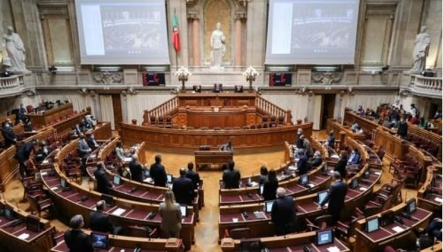 2021년 포르투갈 의회가 안락사 합법화 법안을 처리하고 있다. 연합뉴스 갈무리