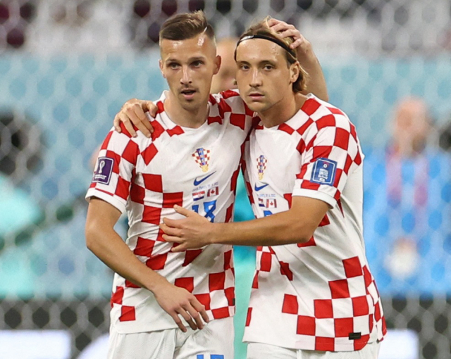 크로아티아의 미슬라브 오르시치(왼쪽)와 로브로 마예르. 로이터 연합뉴스