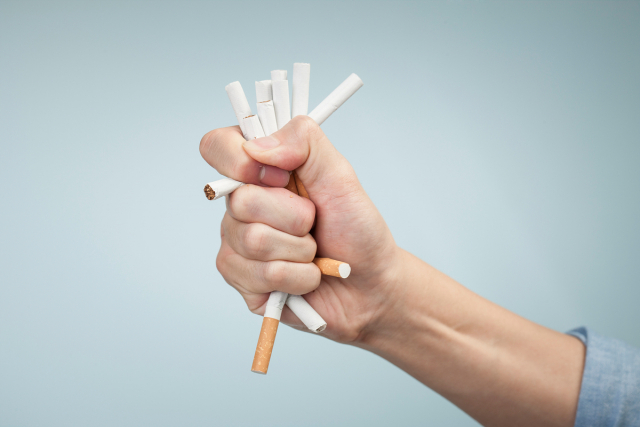 '2009년생부터 평생 담배 못 산다…위반시 1.2억'…뉴질랜드의 초강수