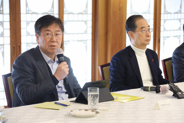 김대기 비서실장이 18일 오후 서울 종로구 삼청동 총리공관에서 열린 제6차 고위당정협의회에서 발언하고 있다./연합뉴스