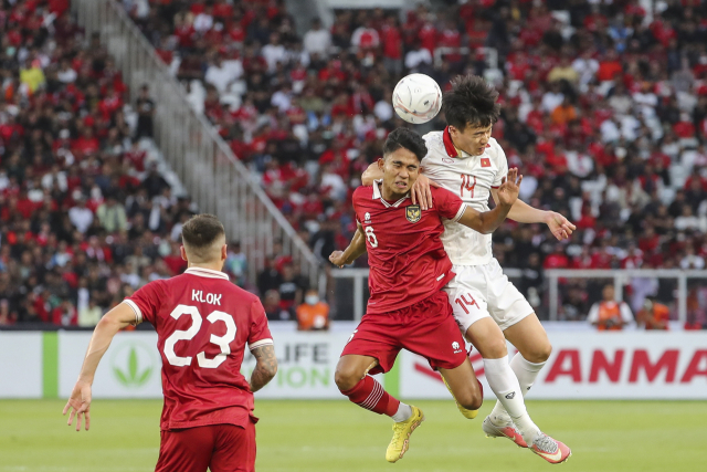 6일 2022 AFF 미쓰비시컵 준결승 1차전에서 인도네시아와 베트남이 0 대 0으로 승부를 가리지 못했다. EPA연합뉴스