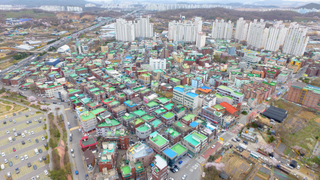 지난해 새 정부 첫 도시재생사업 선정지인 인천 남동구 남촌동 일대. 사진제공=인천시