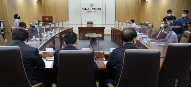 연구업적 부족·부적합 교수 강의까지…로스쿨 3곳 중 2곳 ‘부실 운영’