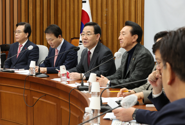 주호영 국민의힘 원내대표가 31일 오전 국회에서 열린 원내대책회의에서 발언하고 있다. 연합뉴스