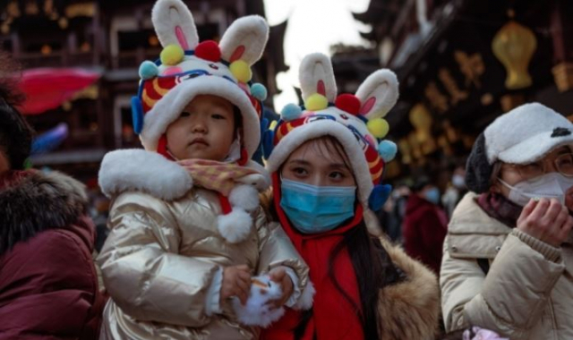 '미혼모도 아기 원하는 대로 낳아라'…출산 '무제한 허락'한 中쓰촨성