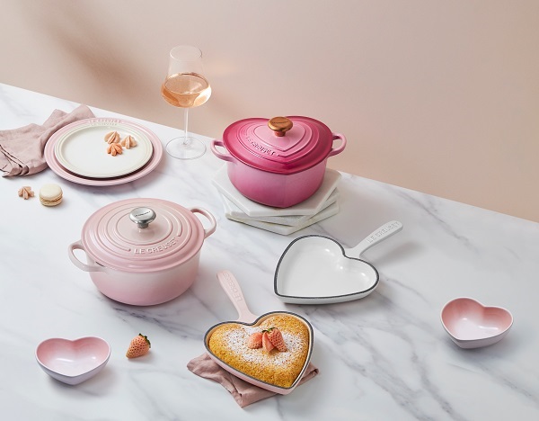 사진 설명. 르크루제(LE CREUSET)의 ‘발렌타인 컬렉션(Valentine’s Collection)’