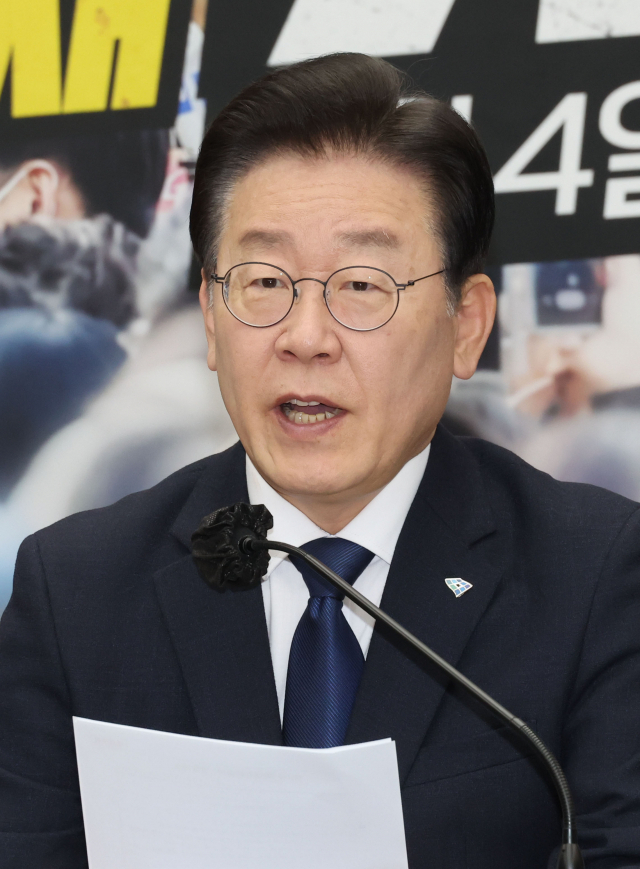 김성태 구속기소…대북송금·李변호사비 대납 의혹 '키맨'[서초동 야단법석]