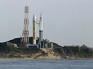 일본 우주항공연구개발기구(JAXA)가 개발한 대형 로켓 H3가 가고시마현 다네가시마 우주센터에서 발사를 기다리고 있다. 로이터연합뉴스