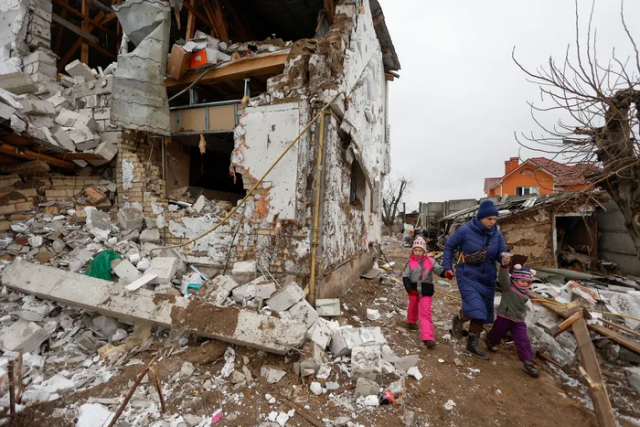 러시아군의 포격을 받은 우크라이나 키이우 외곽의 흘레바카 마을. 로이터연합뉴스