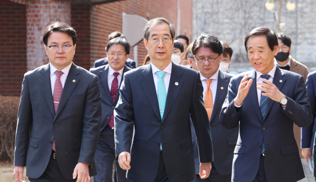 한덕수 총리, 대전 찾아 '데이터 규제 과감히 철폐'