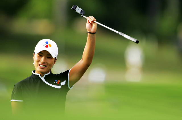 약 2년의 슬럼프를 마치고 부활을 알린 2006년 맥도날드 LPGA 챔피언십 우승 당시의 박세리. 사진=정진직 골프전문사진기자 제공