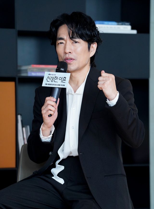 '신성한, 이혼' 정문성 / 사진=JTBC 제공