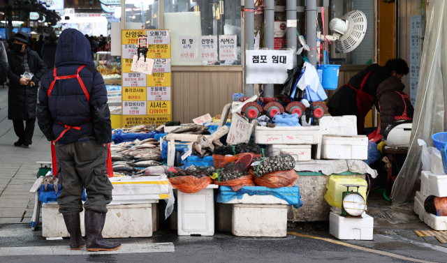 서울 시내 한 전통시장의 모습 /연합뉴스