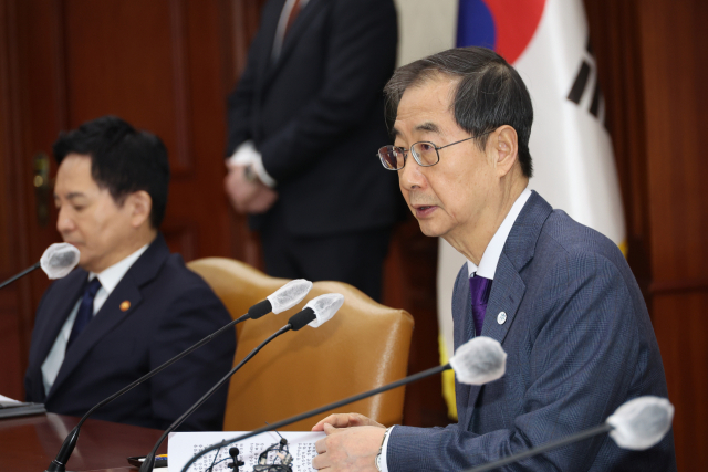 한덕수 국무총리가 9일 정부서울청사에서 열린 국정현안관계장관회의를 주재하며 발언하고 있다. 연합뉴스