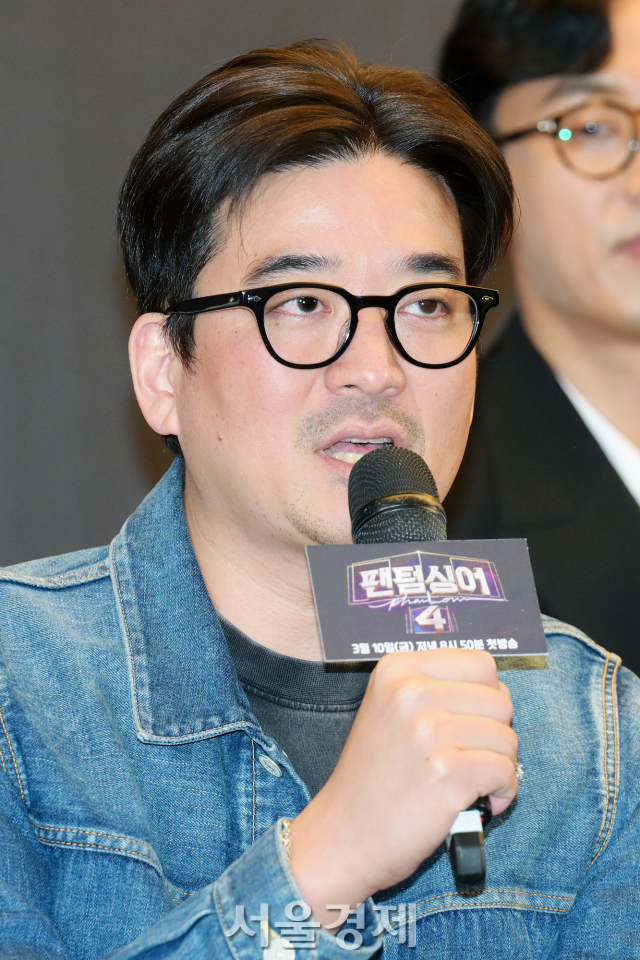 김형중 EP가 10일 오후 서울 마포구 스탠포드호텔 상암에서 진행된 JTBC 예능프로그램 ‘팬텀싱어 4’ 제작발표회에서 소감을 말하고 있다. / 사진=김규빈 기자