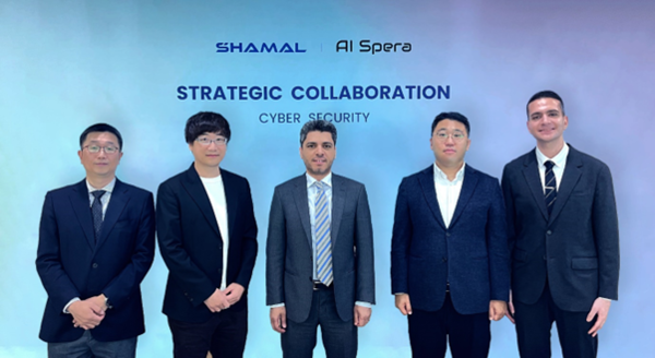 사진 설명. (좌측부터)AI Spera Co-Founder 김휘강, CEO 강병탁, SHAMAL CEO Mr Fawaz, AI Spera CFO 강홍석, BM Mr Ahmed