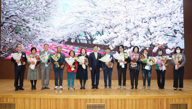 창원시, 1분기 시정발전 유공시민 표창 수여식 개최