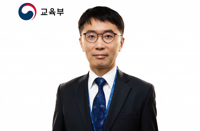 김천홍 교육부 대변인