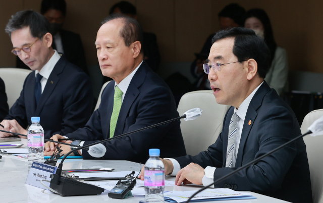 이창양 '日 소부장, 용인 반도체 클러스터에 투자하자' 제안