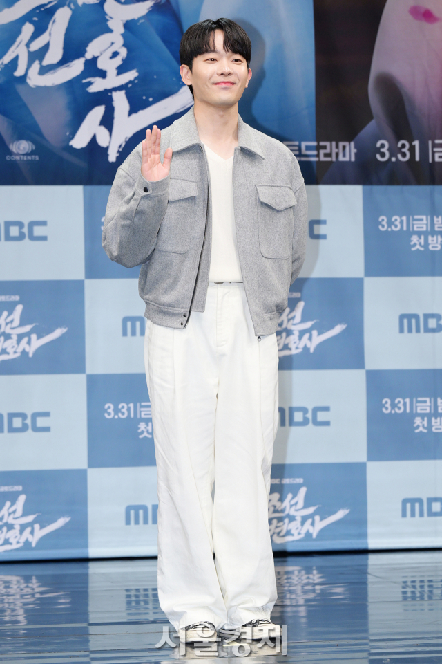 배우 이규성이 31일 오후 서울 마포구 상암 MBC 골든마우스홀에서 열린 MBC 새 금토드라마 ‘조선변호사’(극본 최진영/연출 김승호) 제작발표회에서 포즈를 취하고 있다. / 사진=김규빈 기자