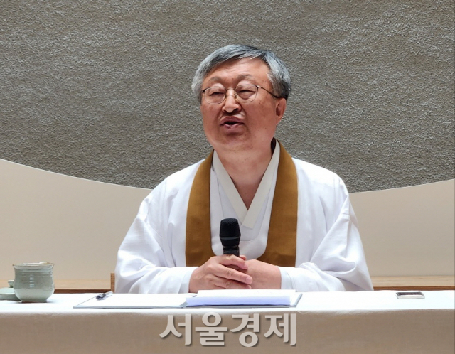 '교당에 햇빛 발전소…환경도 종교가 지킬 가치'