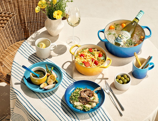 르크루제(LE CREUSET)의 ‘리비에라 컬렉션(Riviera Collection)’